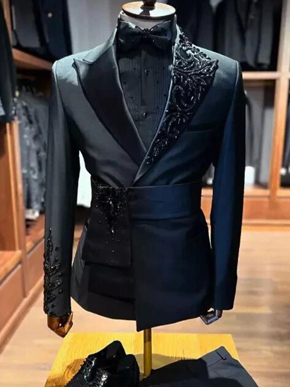 Unique Men'S Formal Wear - Lüks Takım Elbise Erkekler Benzersiz Tasarım